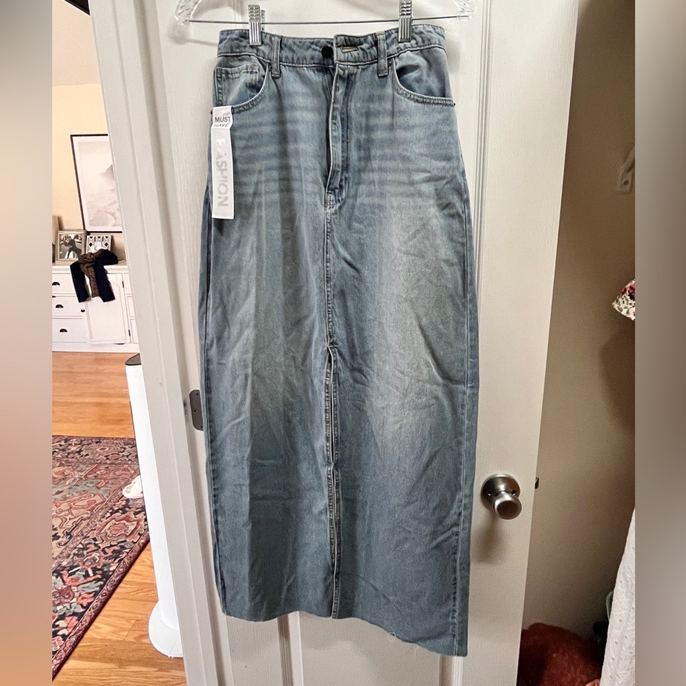 Maxi long denim jean skirt